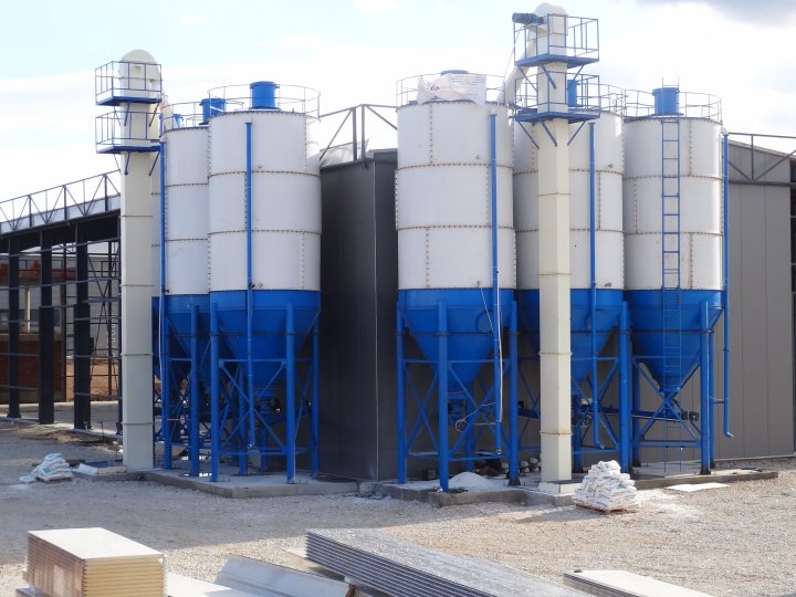 1608703677802799.jpg 瑞士全自動(dòng)干粉砂漿生產(chǎn)線2.jpg