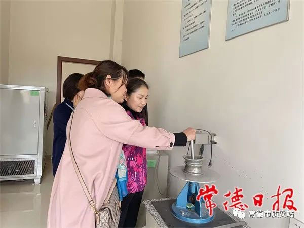 常德市采取“雙隨機、一公開”，抽檢22家預拌砼、預拌砂漿生產(chǎn)企業(yè)